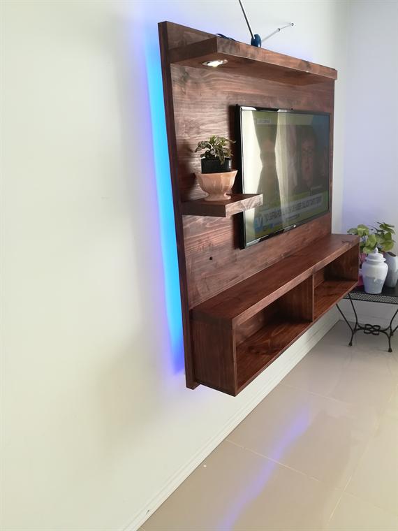Rack de TV con iluminación perimetral